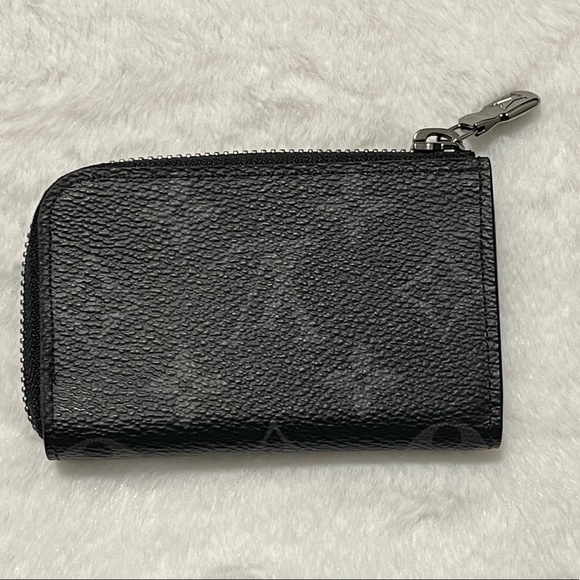 SOLD-Louis Vuitton Coin Purse - Picture 9 of 13